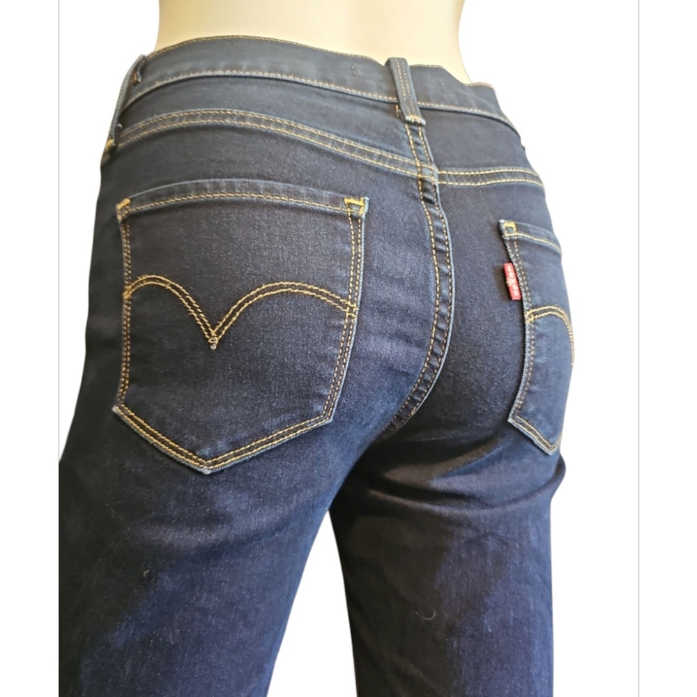 Levi's Blue Skinny Jeans with Modern Cropped Length - Picture 3 of 11